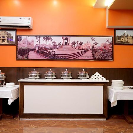 Hotel Vivek Continental Gwalior Exterior photo