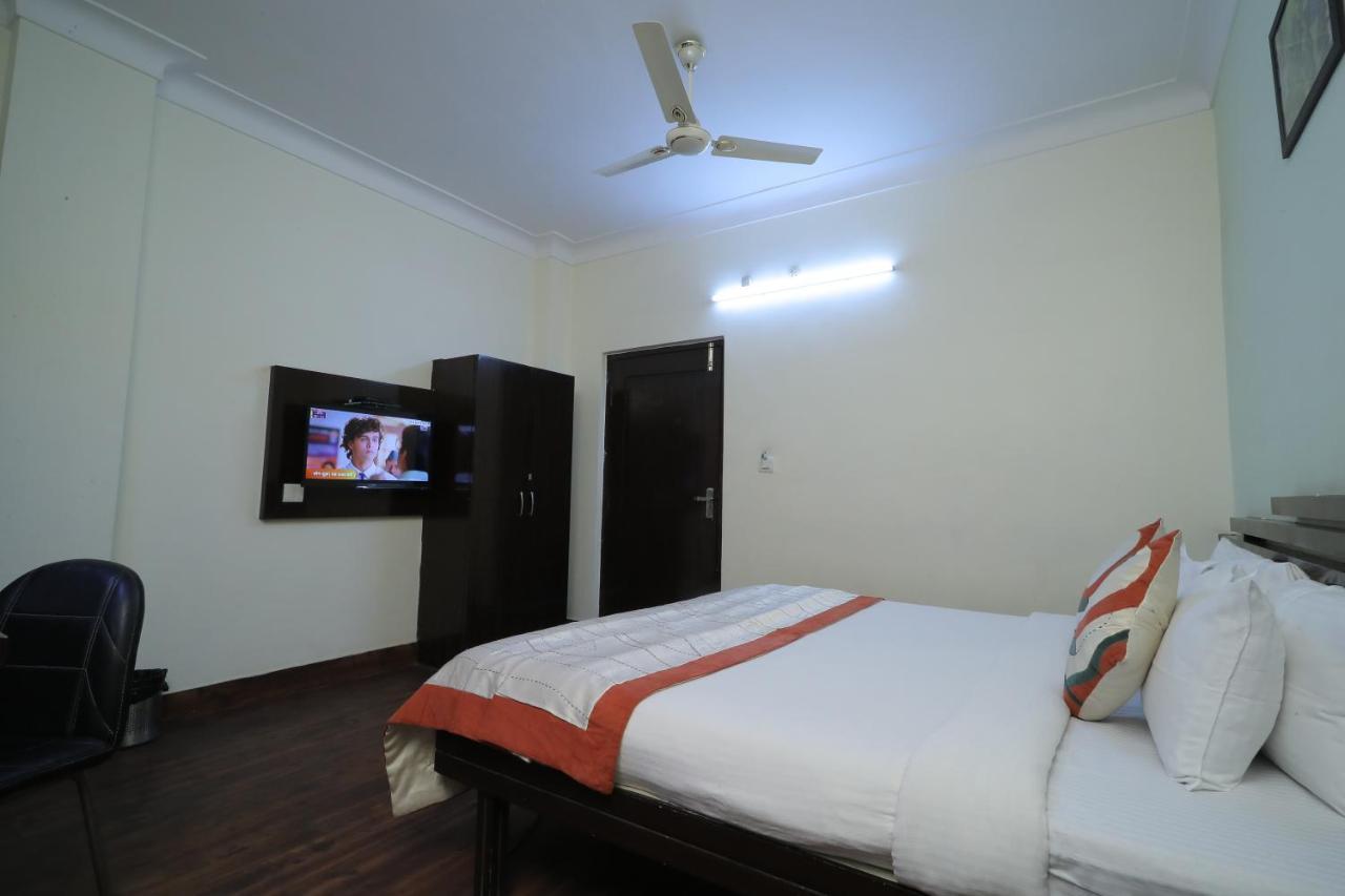 Hotel Vivek Continental Gwalior Exterior photo