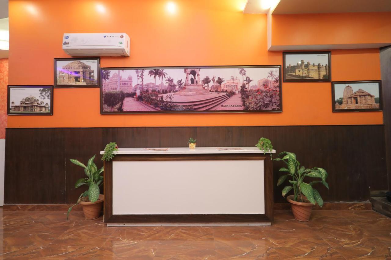 Hotel Vivek Continental Gwalior Exterior photo