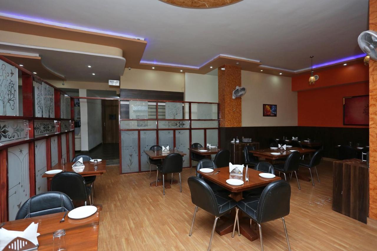 Hotel Vivek Continental Gwalior Exterior photo